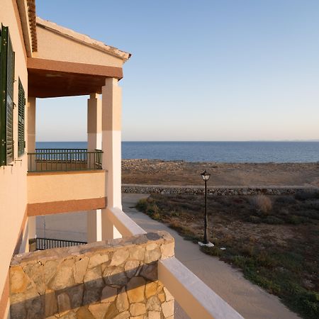 Apartamentos Moon Dreams Cabo De Banos カラ・エン・ブラネス エクステリア 写真