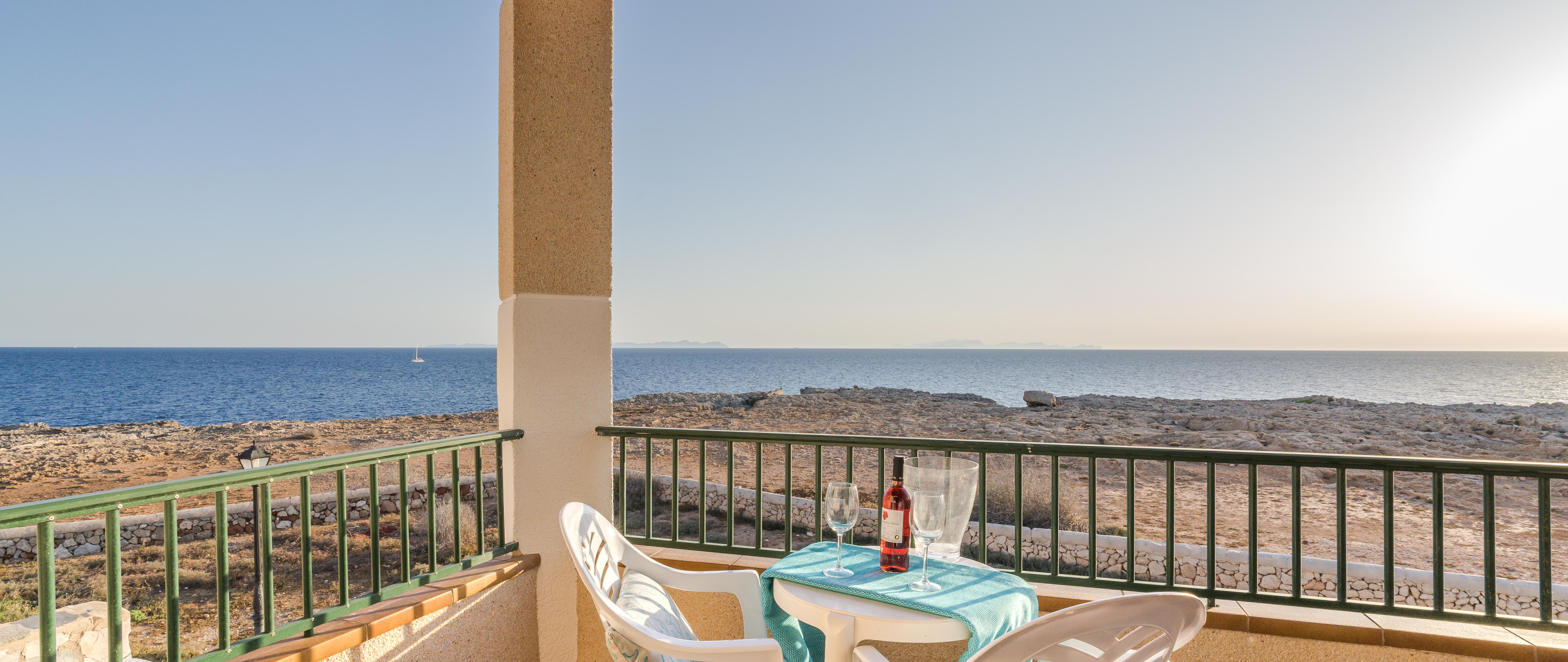 Apartamentos Moon Dreams Cabo De Banos カラ・エン・ブラネス エクステリア 写真