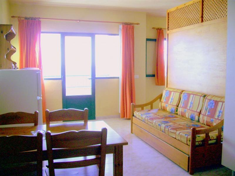 Apartamentos Moon Dreams Cabo De Banos カラ・エン・ブラネス エクステリア 写真