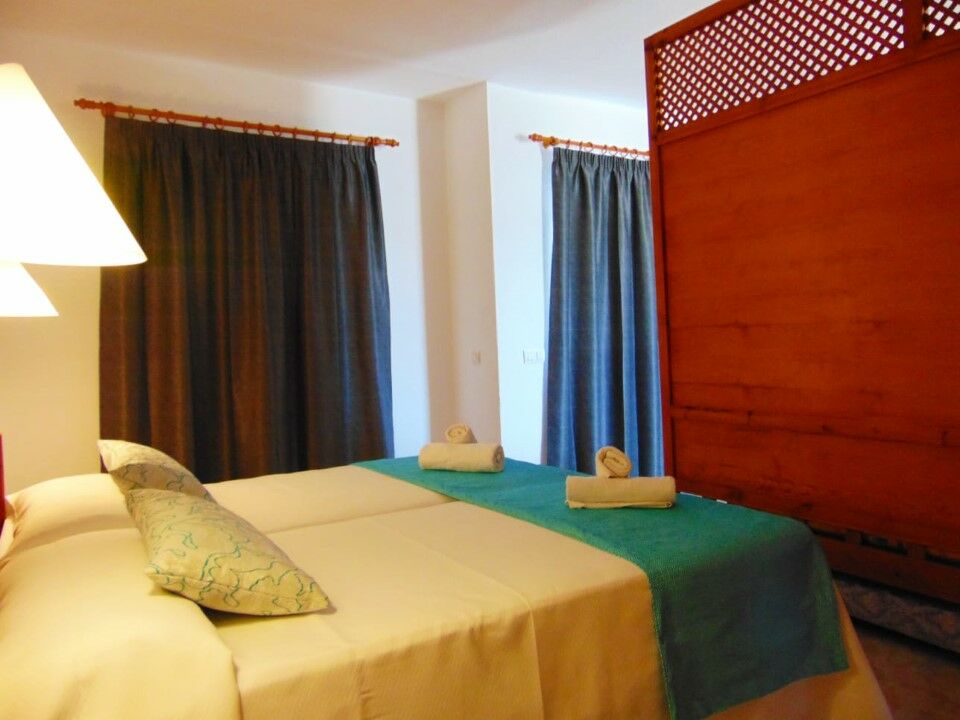 Apartamentos Moon Dreams Cabo De Banos カラ・エン・ブラネス エクステリア 写真